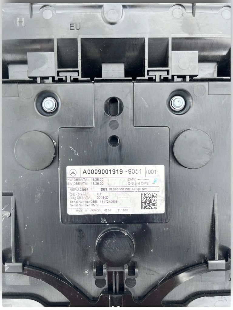 фото №8, Mercedes w247 лампа потолочный 0009001919 #80 !m