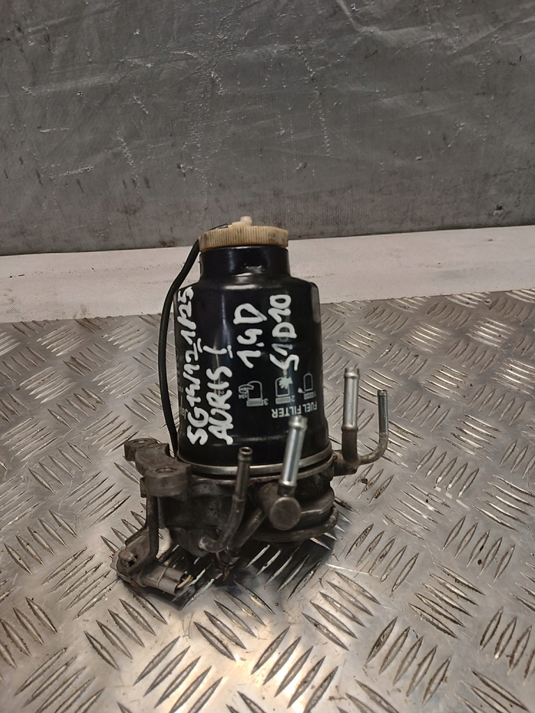 фото №1, Основание фильтра топлива toyota auris i 2007r 1.4d