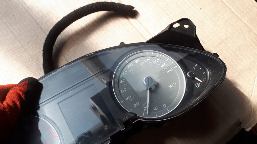 фото №8, S4 b8 lift лічильник прилади приладова панель 3.0 tfsi 8k0920983