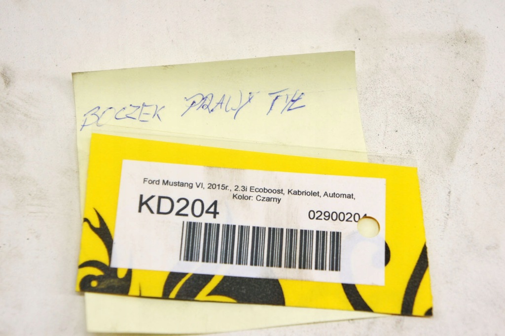 фото №6, Kd204 ford mustang vi обшивка правий задня cabrio