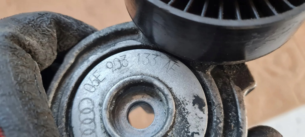 фото №6, A6 c7 4g lift натяжитель ремень pk 3.0 tfsi 06e903133af a7 4g s4 b8 s5