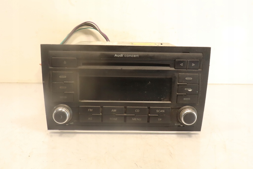фото №1, Радіо audi a4 b7