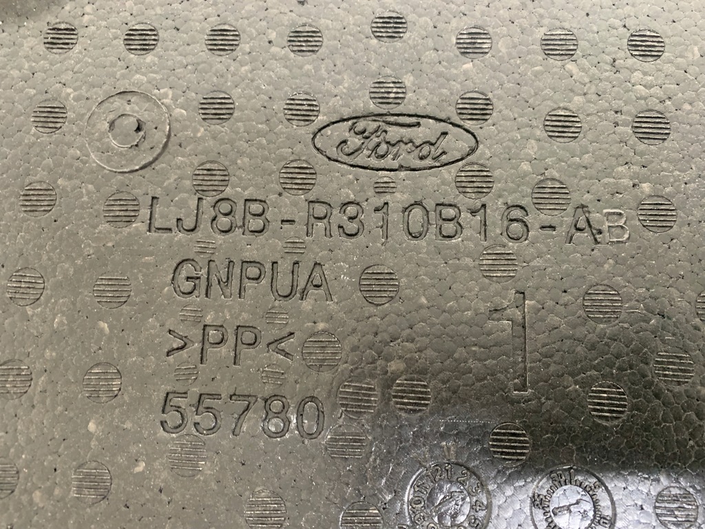 фото №13, Ford mustang mach-e rwd 75.7kwh вкладиш пінополістирол багажника набір ремонтний