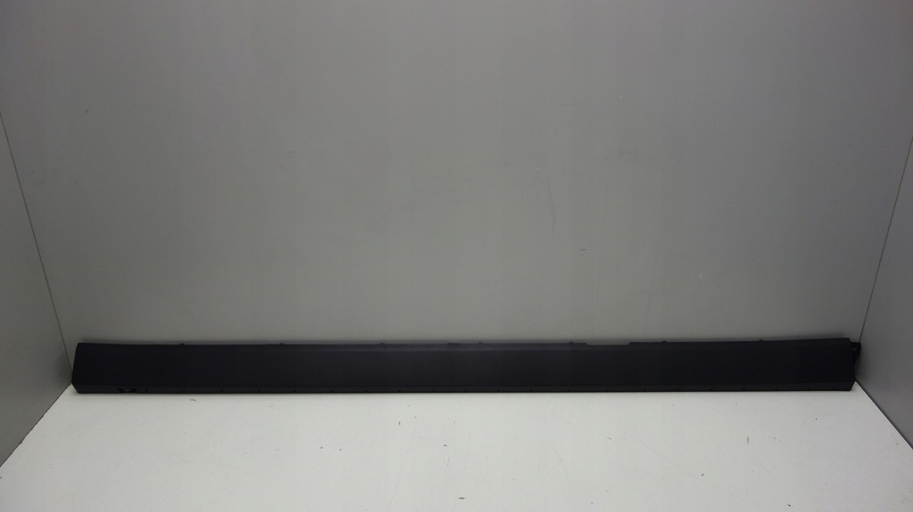 фото №1, Volvo xc60 ii молдинг порог порог правая 31420623