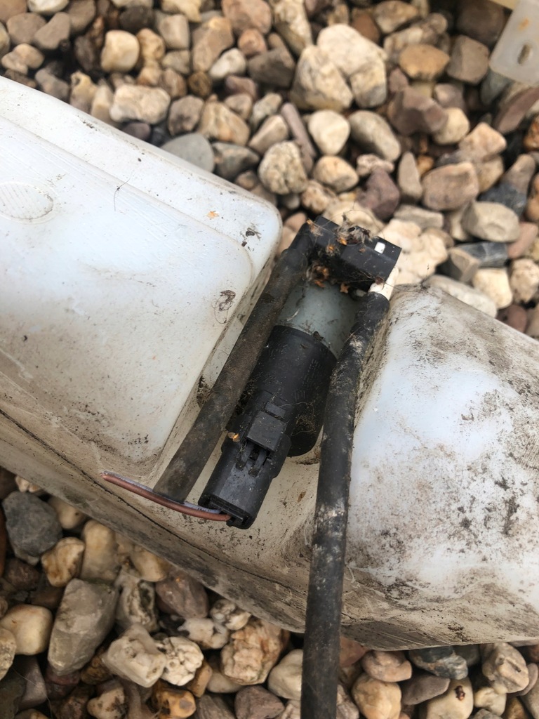 фото №6, Sandero i 1.4 бачок омывателя 8200609549b