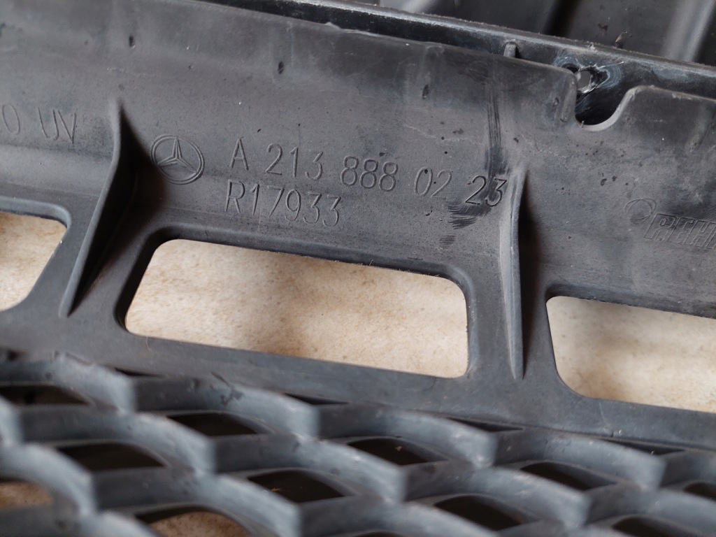 Решітка радіатора - решітка радіатора - повітропровід повітря - mercedes e klasa w213 - amg - 16-20 Зі Шроту