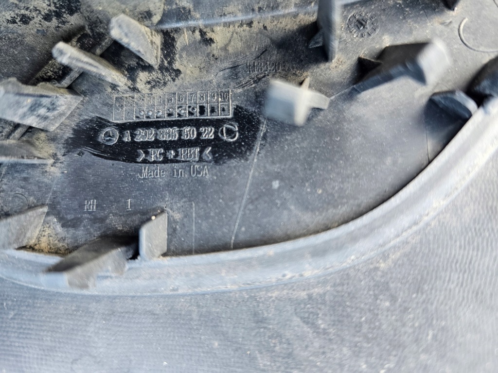 Бампер mercedes gle w166 166 15-18 amg перед передній a1668851538 в Україні