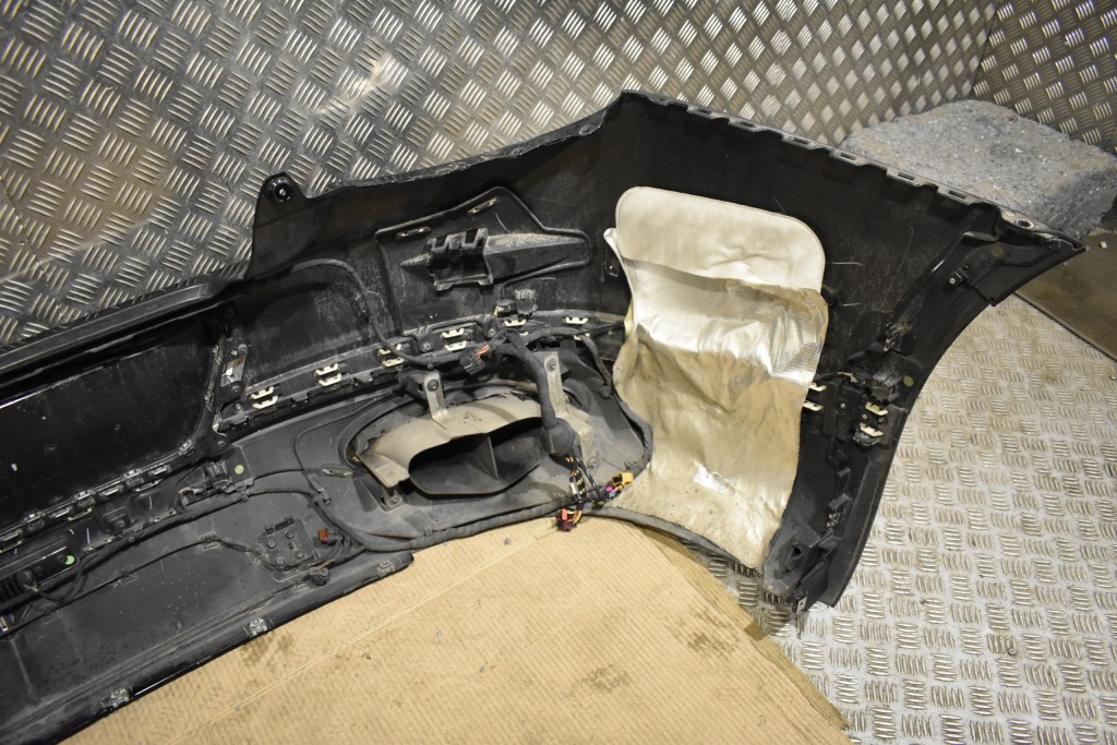 Idealny комплект . бампер задний задний  bentley gt 3sd pdc: 6 цвет: lc9x 1 Киев