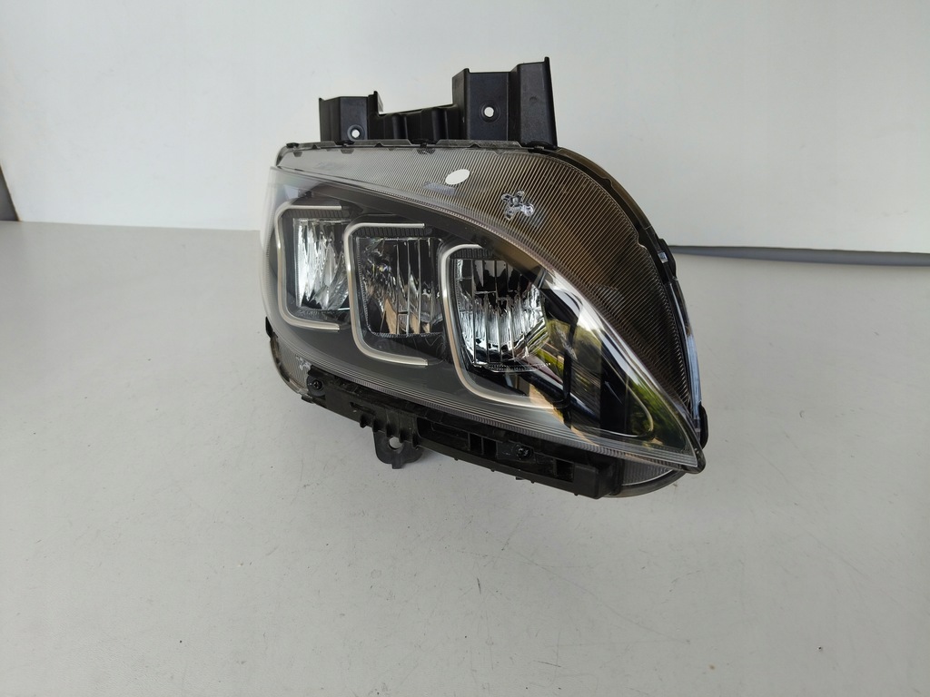 фото №1, Лампа права фара hyundai kona lift full led