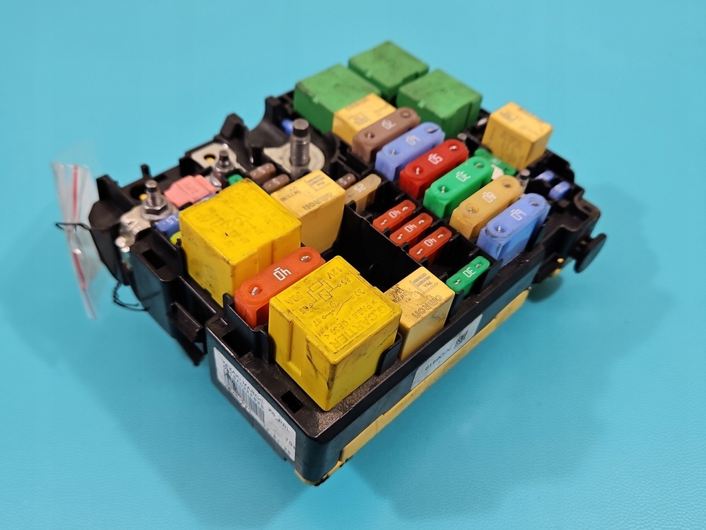 фото №1, Коробка предохранителей peugeot expert iii 16- 9808959080