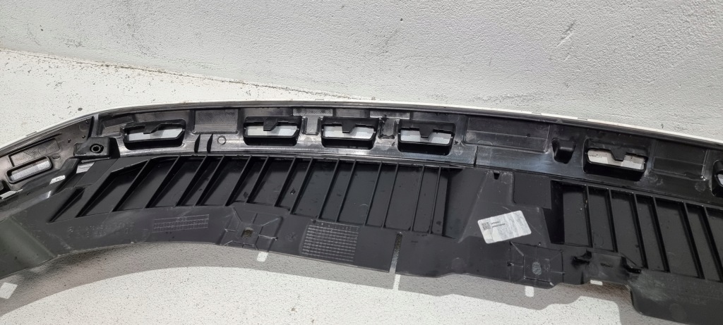 фото №11, Накладка бампер перед mercedes eqa w243