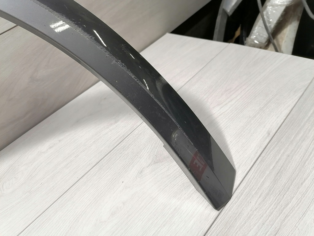 фото №10, Cupra formentor молдинг na передній правий крила