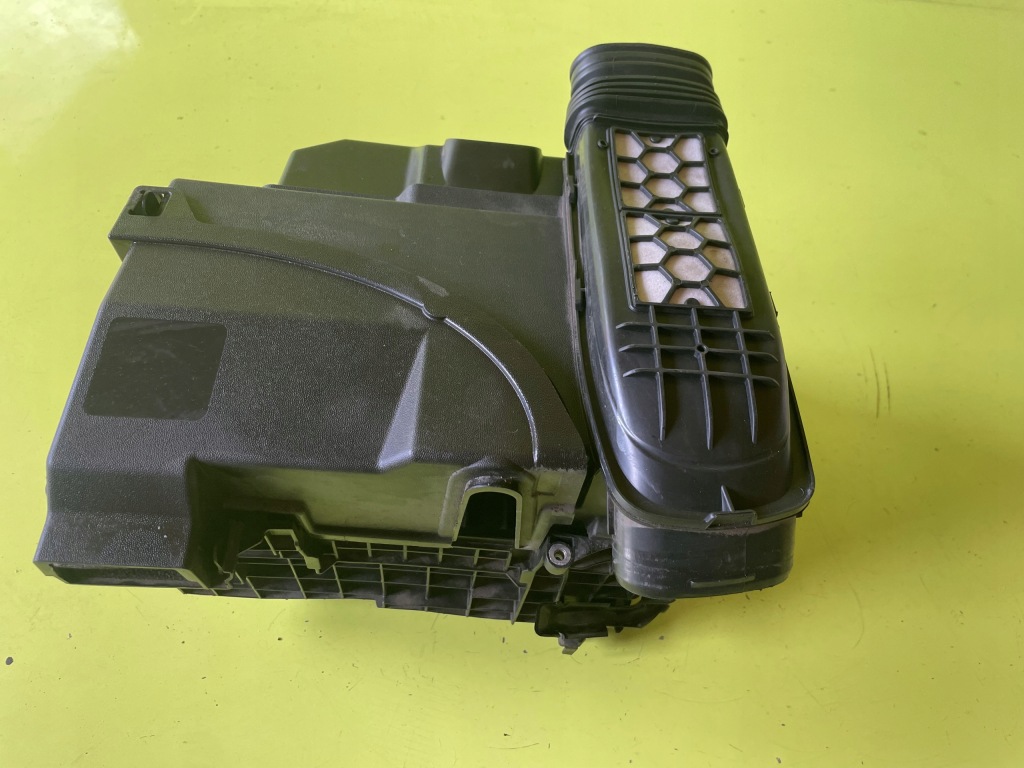 фото №3, Корпус основа акумулятор 165556458r renault scenic iv 19r