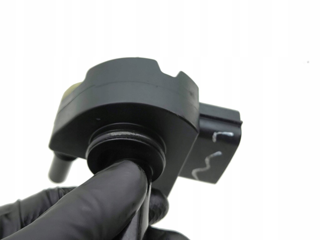 фото №8, Nissan qashqai 2018 датчик давления топлива f30012002