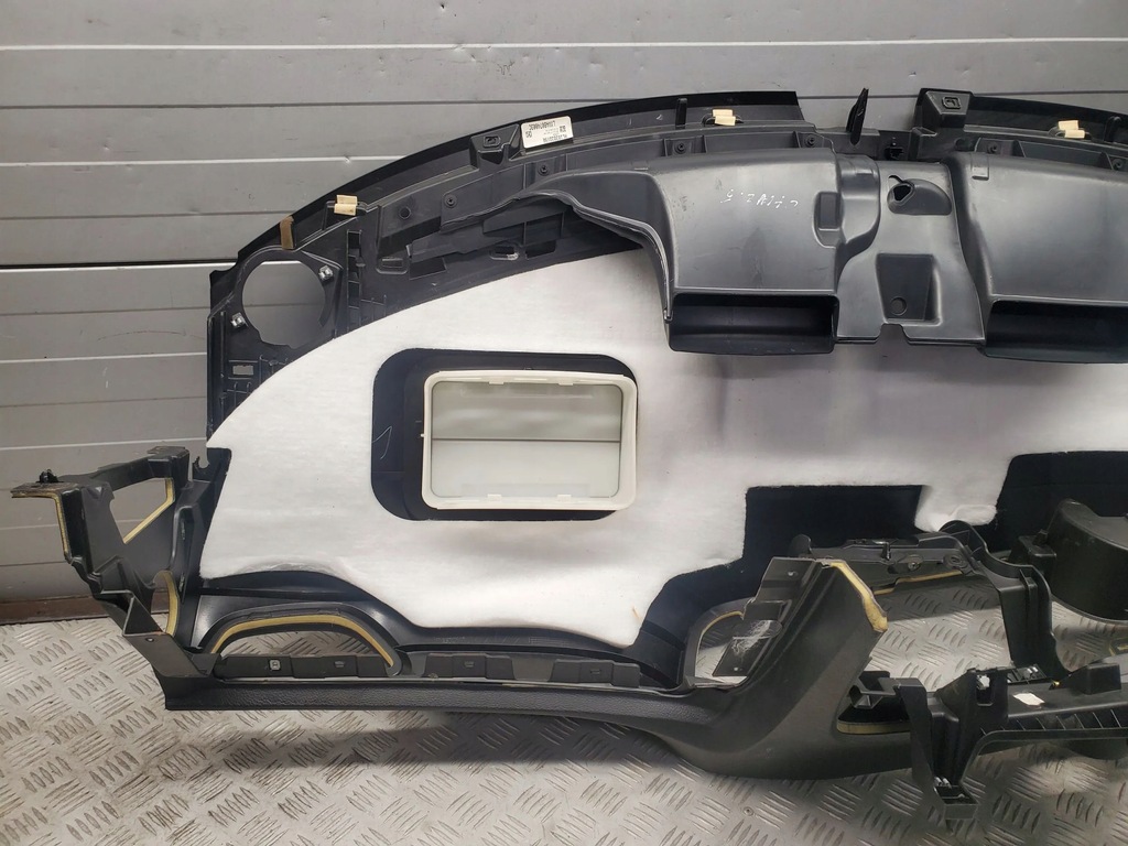 фото №6, Dodge challenger al10383dx9r с передний панели приборная, консоль