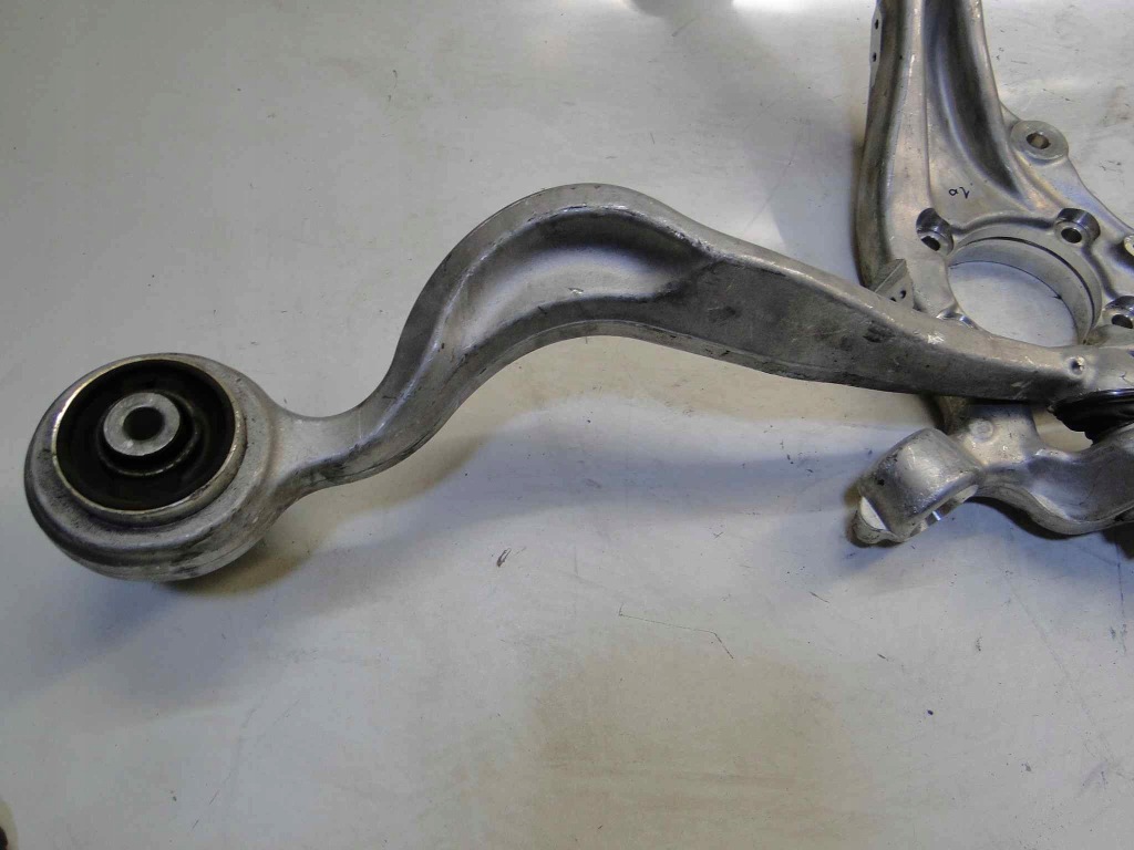 фото №8, Mercedes w222 222 maybach поворотний кулак права 4x4