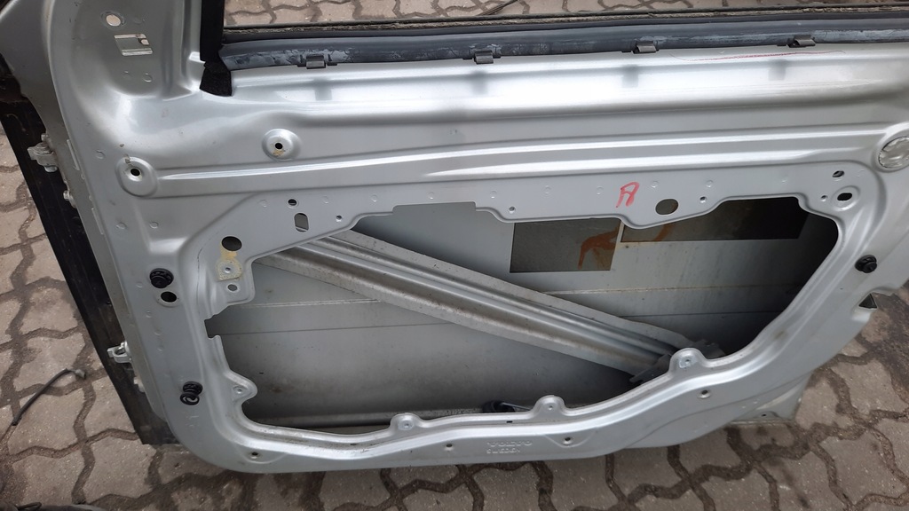 фото №10, Двері перед праве volvo v50 04-12r 426-26