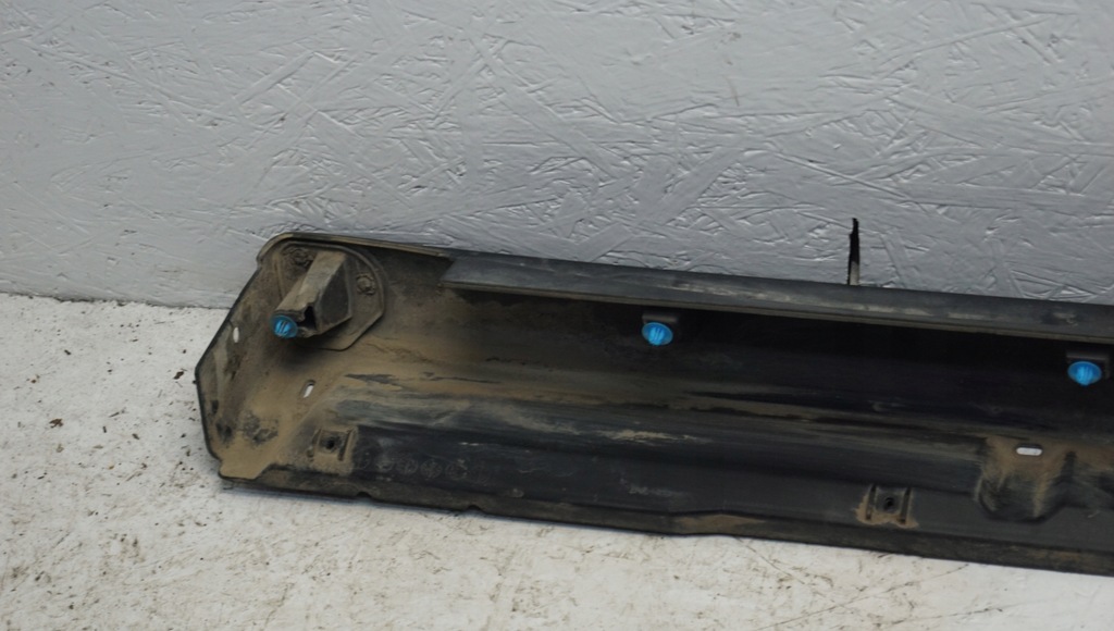 фото №12, Поріг молдинг поріг права mitsubishi outlander iii