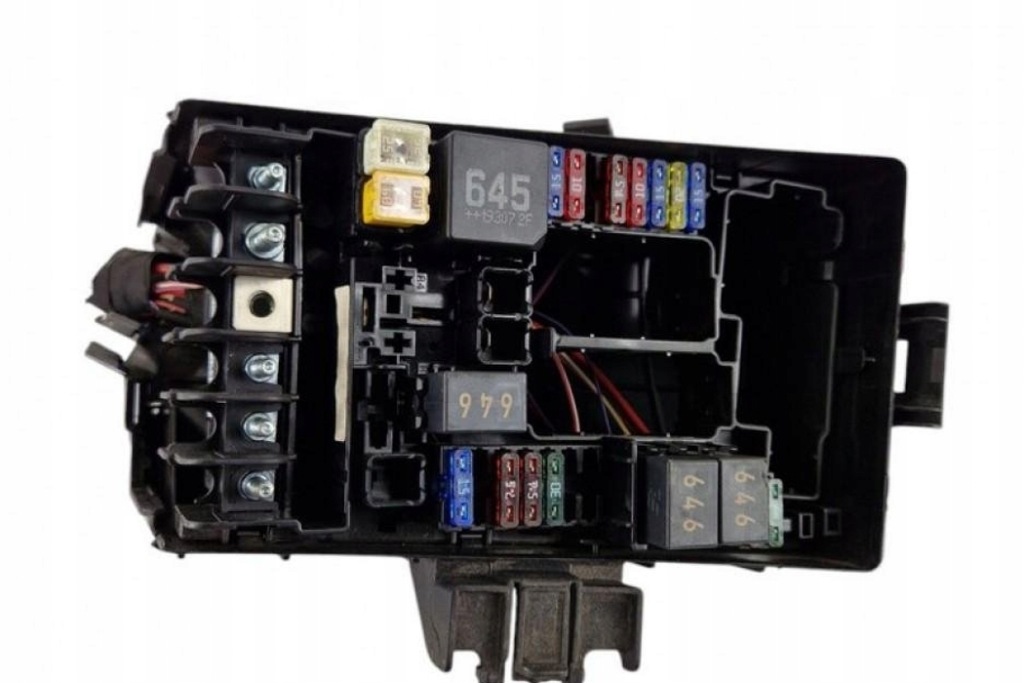 Коробка запобіжників vw golf vii 5g1, bq1, be1, be2 5q0937125g 1.5l Київ