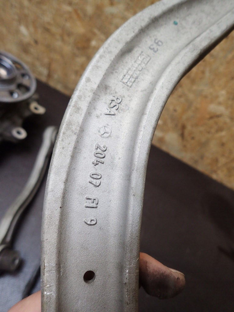 фото №10, Рычаг поворотный кулак задняя левый mercedes glc x253 w253