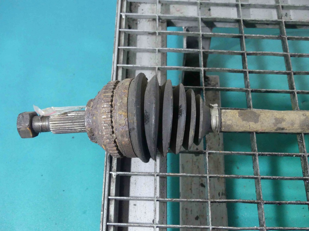 фото №2, Привідний вал права dodge caravan iv 00-07 2.5 crdi