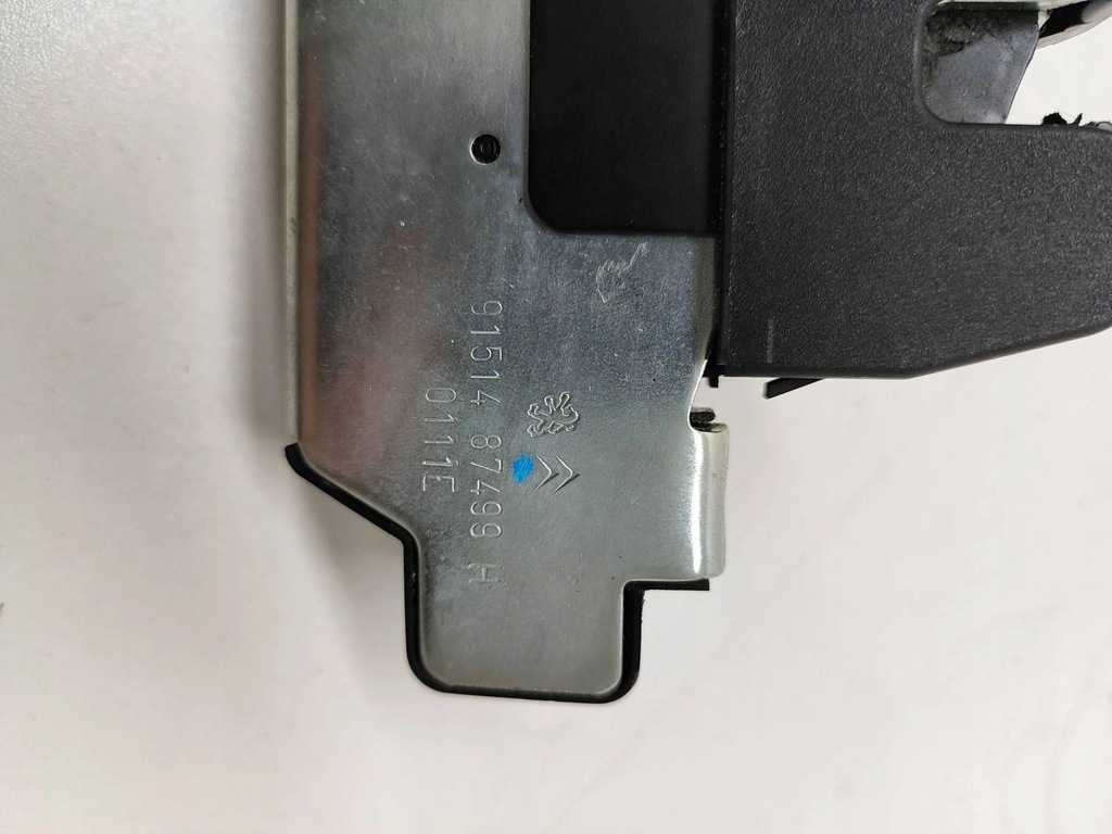 фото №8, Peugeot 5008 2011 замок кришки задній / багажника