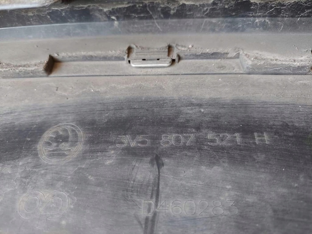 фото №8, Skoda superb iii бампер задня kombi 3v9807421