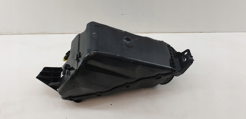 фото №8, Бак насос adblue vw caddy iv 4 20-24 5r3131877c 5q0131969e 0444040022