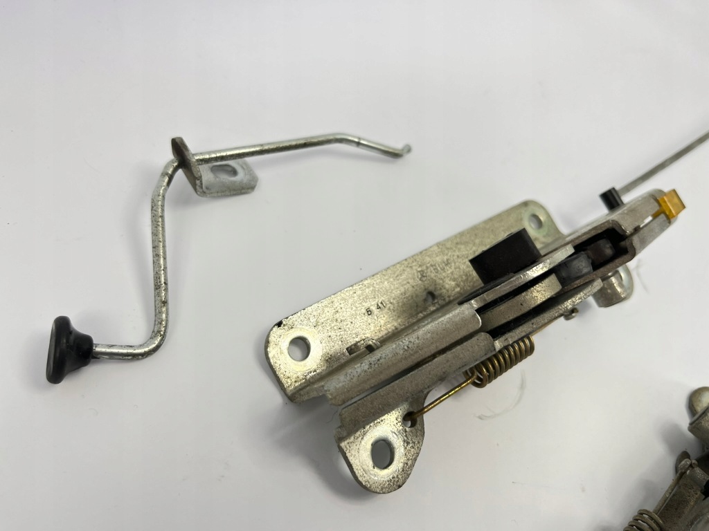 Купити Механізм obalania задній сидіння спинка замок mercedes w124 kombi