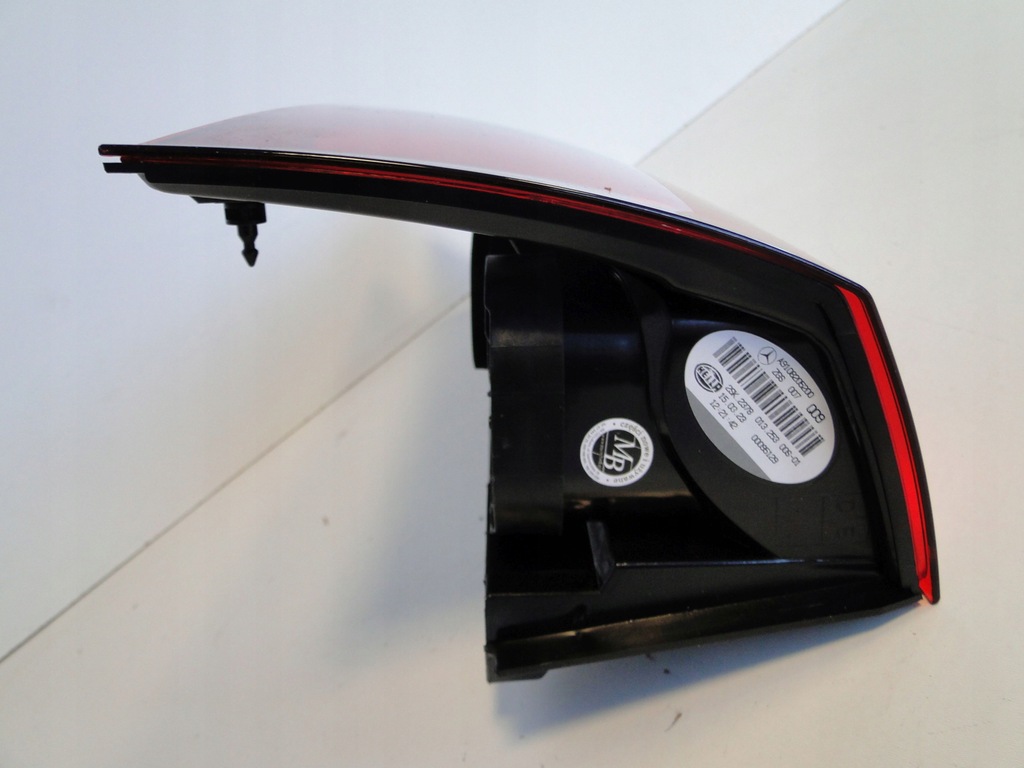 фото №11, Mercedes sprinter 910 w910 лампа задняя левая led