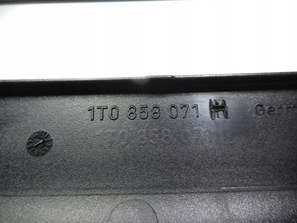 фото №7, Рамка радіо volkswagen touran i 2006 оригінальний номер 1t0858071