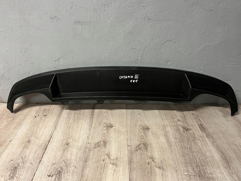 фото №1, Skoda octavia iii sedan накладка бампера задня