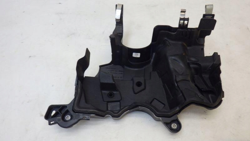 Захист корпус двигуна форсунок mercedes w177 1.5 cdi a6080740300 Недорого