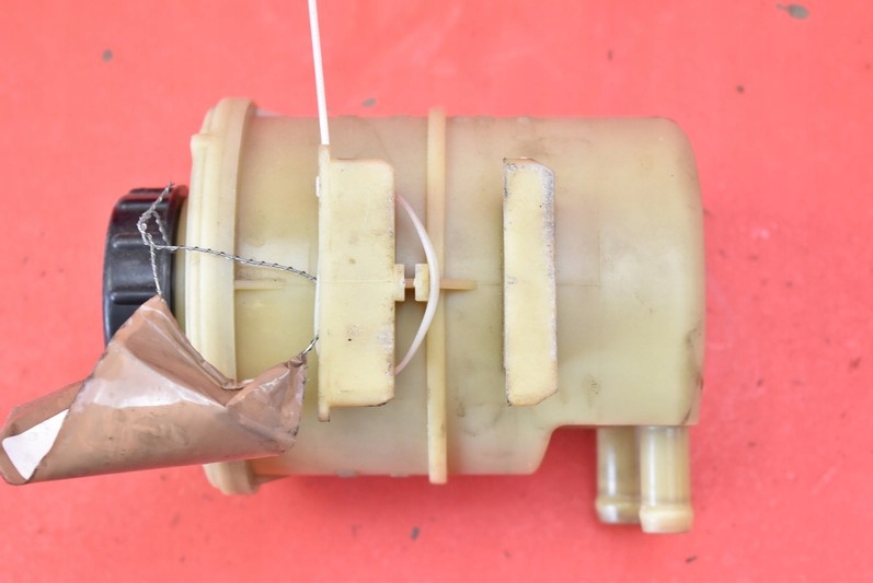 фото №6, Бачок усилителя 8200005185 dacia logan 1 i 1.6 16v 105 km 07-12