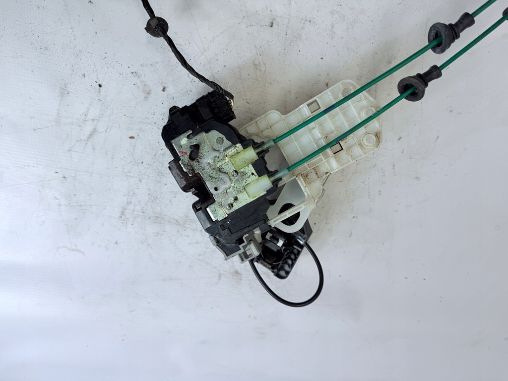 фото №1, Замок дверь левый перед hyundai i30