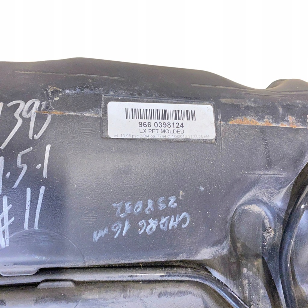 фото №9, Dodge charger 2016 бачки