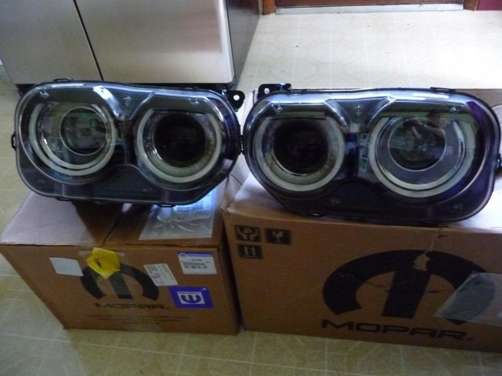 фото №1, 2015 challenger hellcat лампа лампы фара