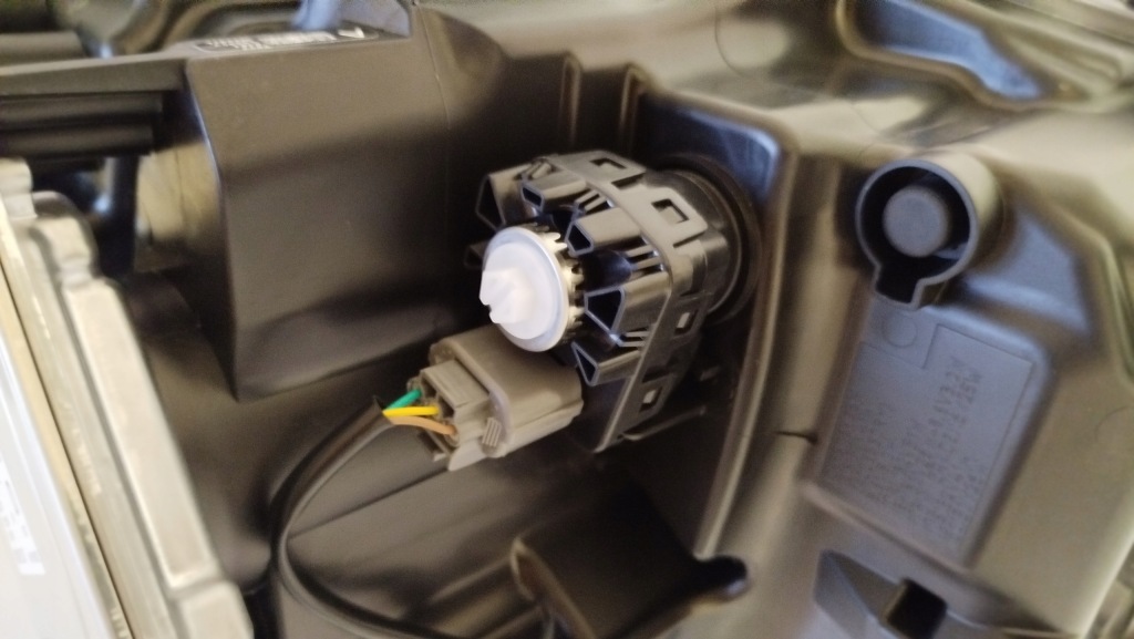 Фара ліва перед mazda cx-30 cx30 19- full led некерована 13-pin гарний стан америка Оригінал