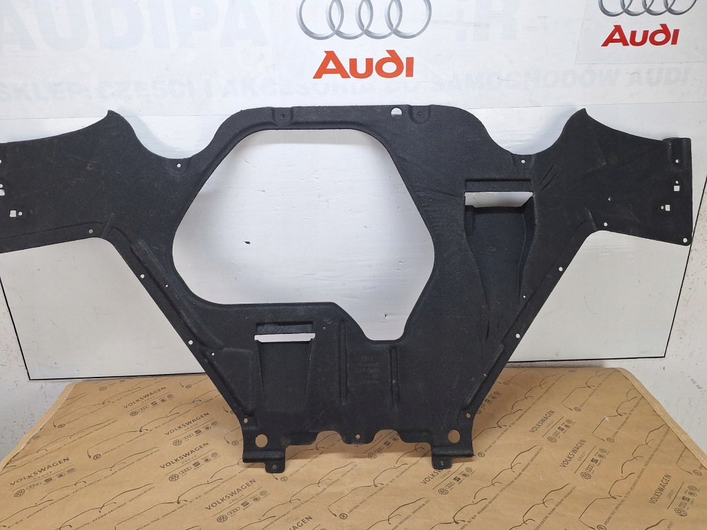 Купити Захист  підлога задній audi r8 4s0825201g демонтаж