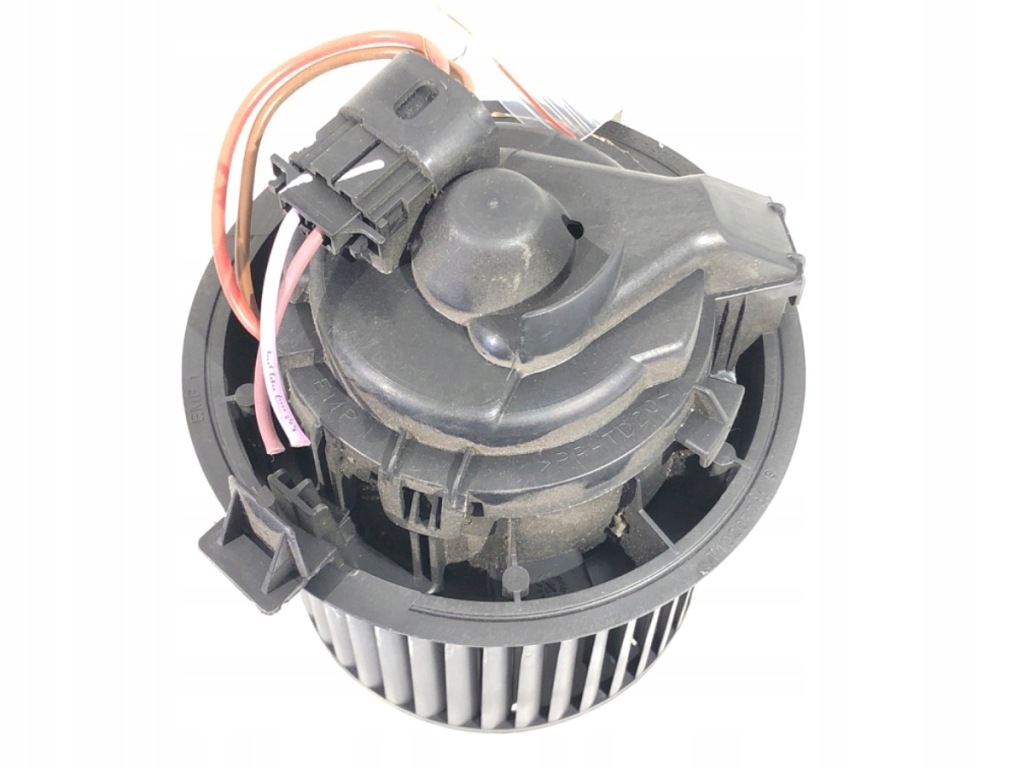 фото №2, Воздуходувка обдув renault clio iv t10295275 вентилятор кабины, электрический