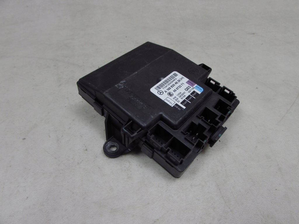 Купить Mercedes a-klasa w169 04-12 модуль дверь правый  задний a1698204826