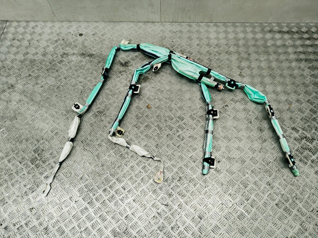 Купить Bmw x5 f15 шторка безопасности левая 7284753