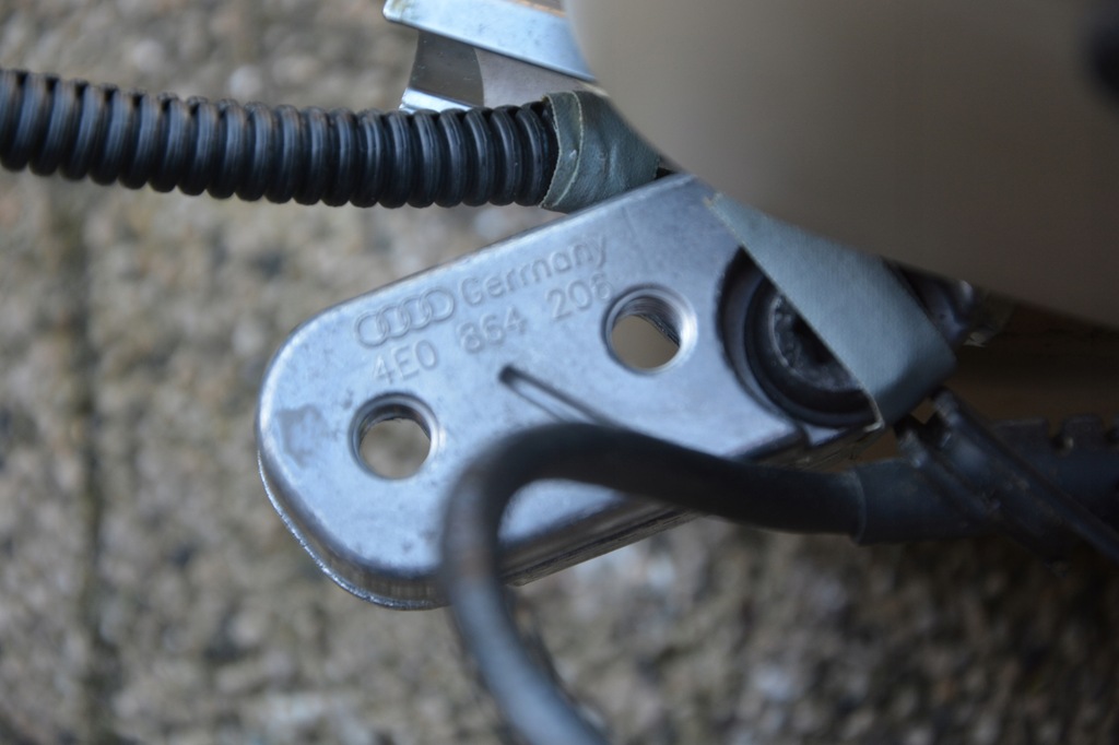 фото №10, Підлокітник з опція телефону audi a8 d3 4e0854206