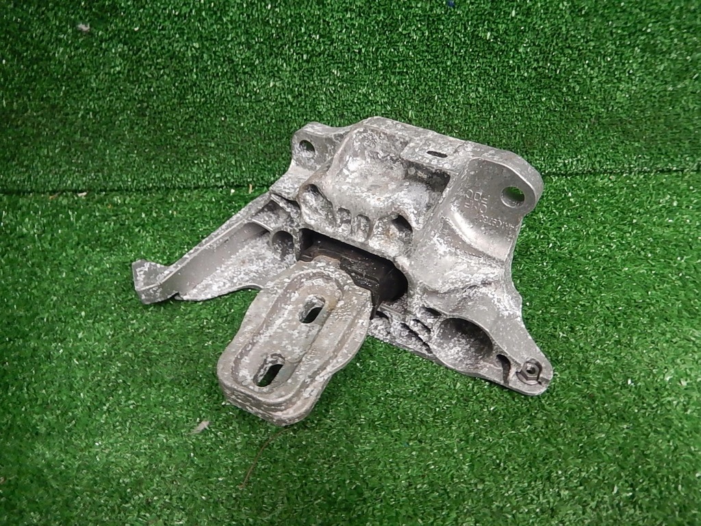 фото №1, Кронштейн подушка коробки ds3 crossback 1.5 hdi