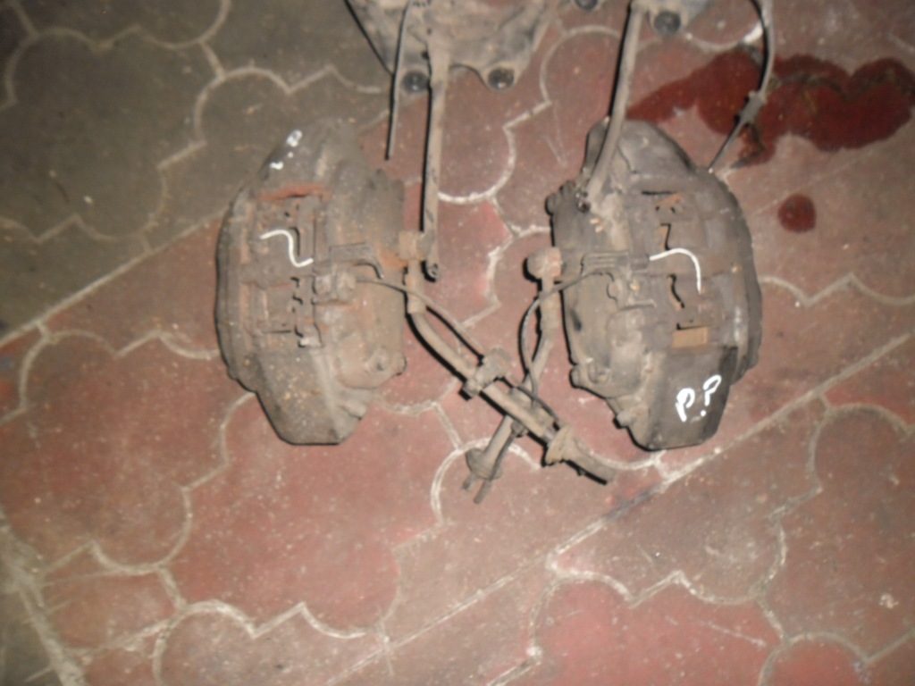 фото №1, Суппорт тормозной правый перед mercedes ml w163 5.5b