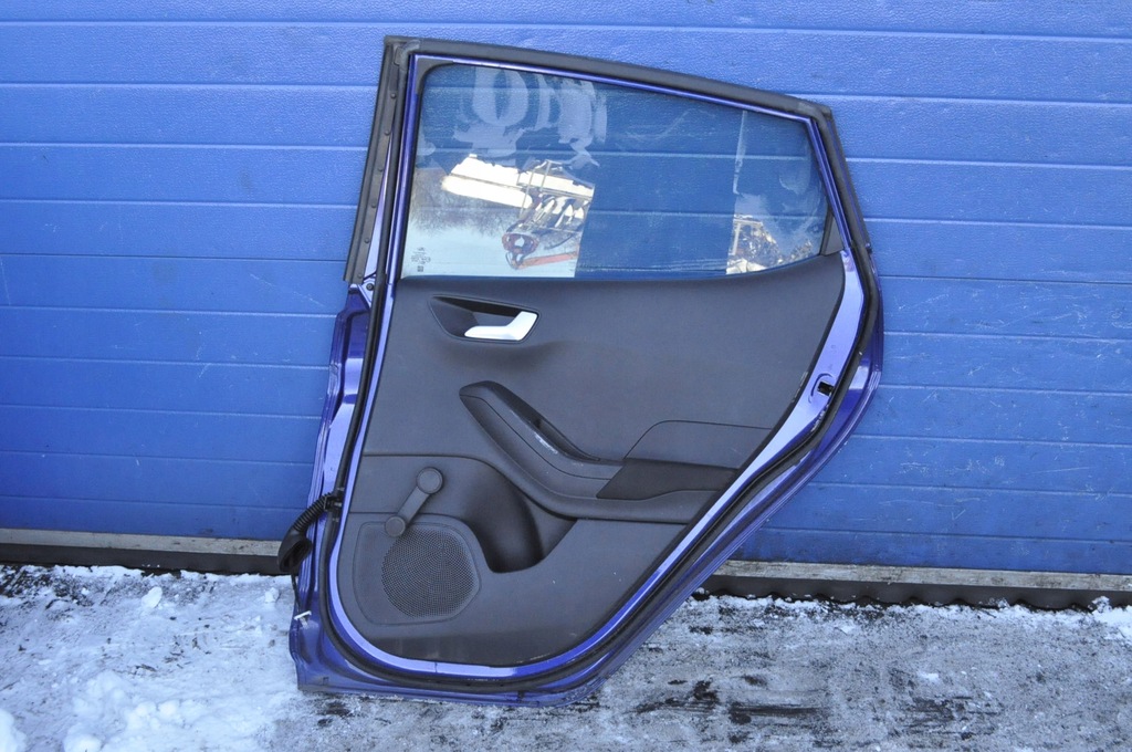 фото №6, Ford fiesta mk8 дверь правый задняя правое задние