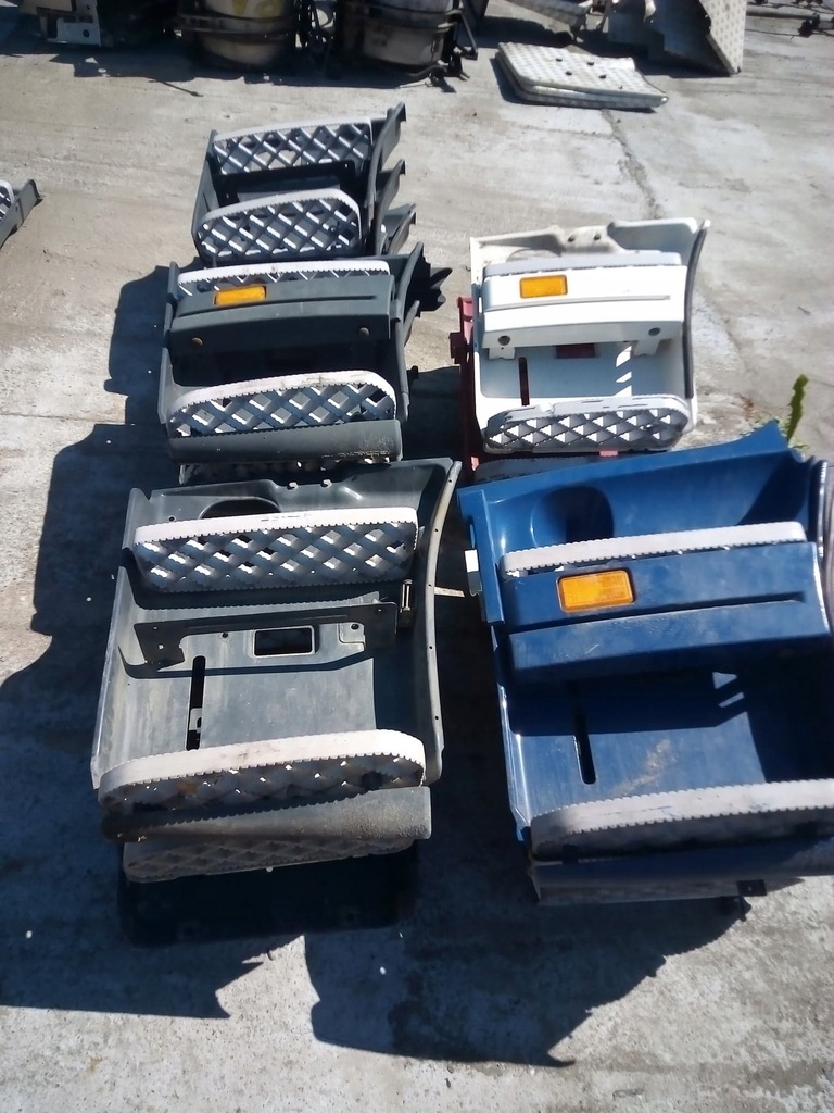 фото №2, Підніжка комплектна ліва scania r p g