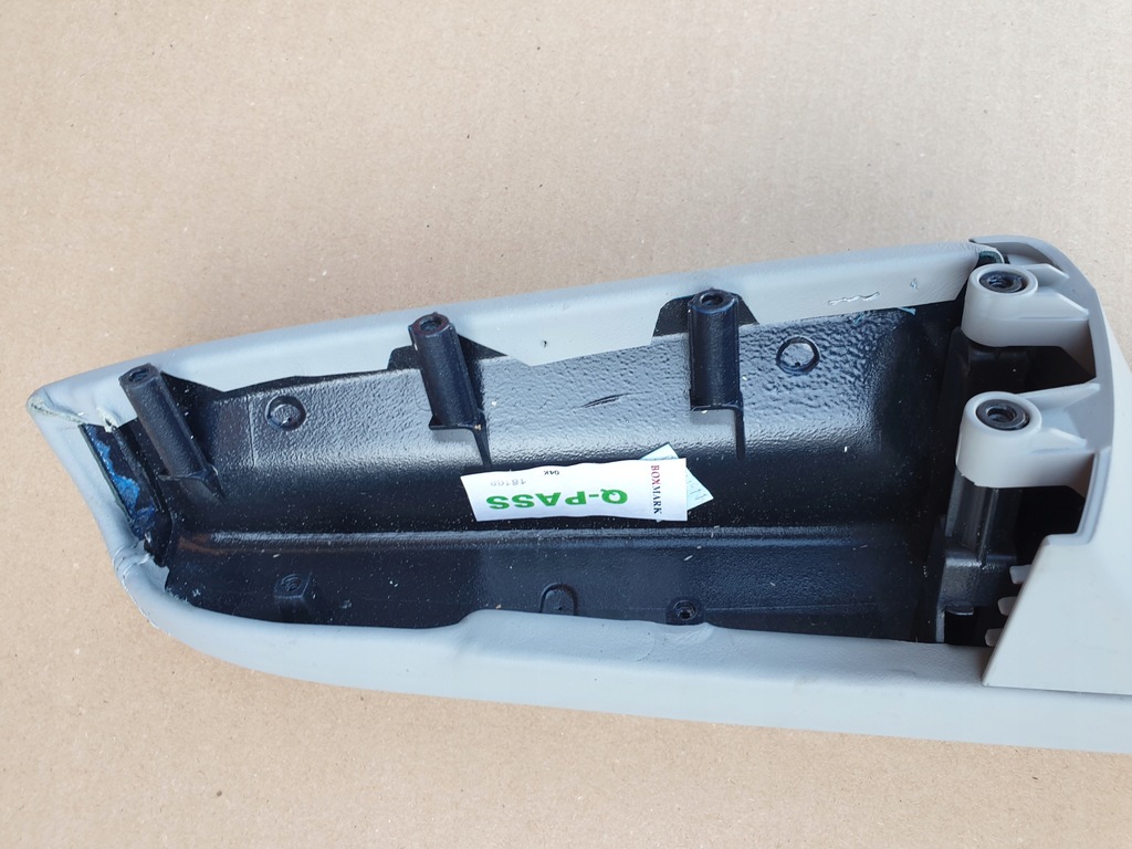 фото №9, Подлокотник обшивка правый перед audi a7 4g оригинальный номер europa серая кожа