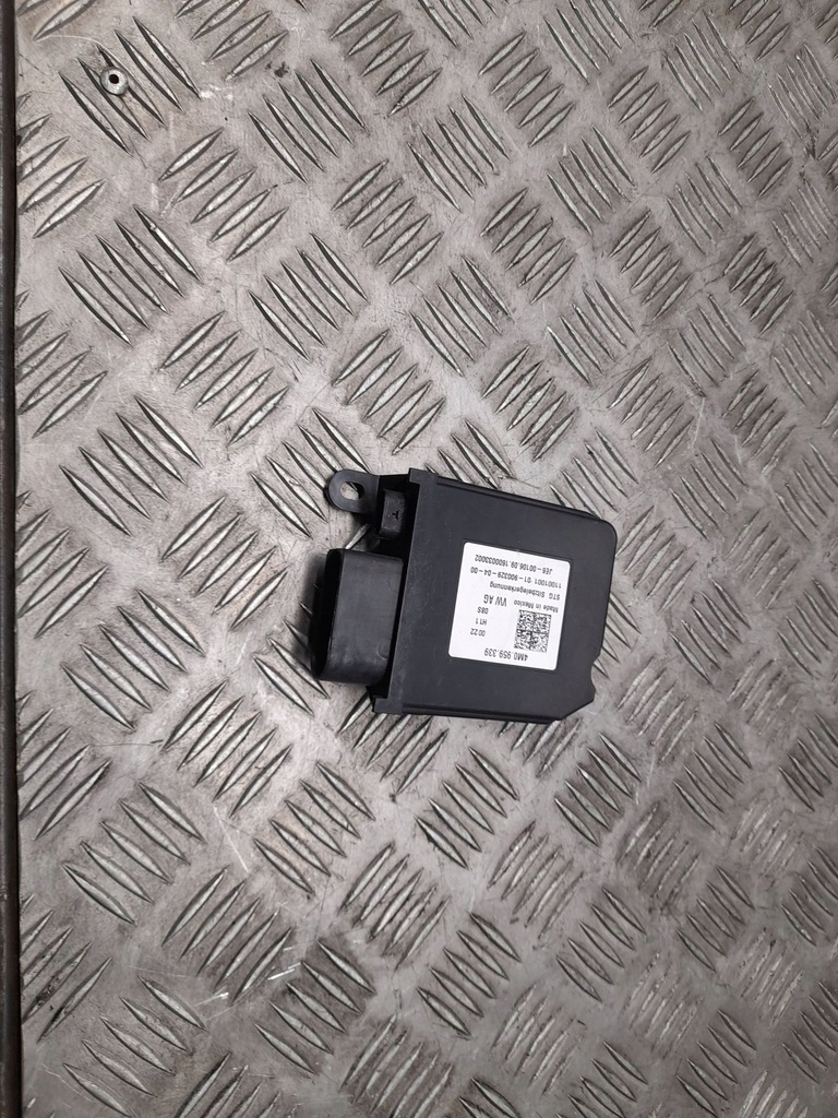 фото №5, Audi q7 4m 2016 перед сторона правая модуль / блок управления сиденье