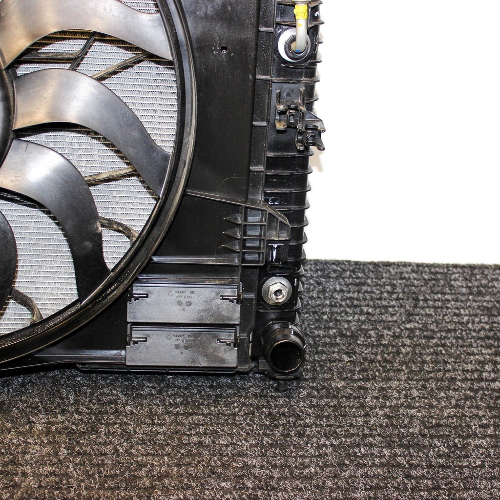 фото №10, Mercedes-benz gl x166 2013 радиатор / комплект a0999067100